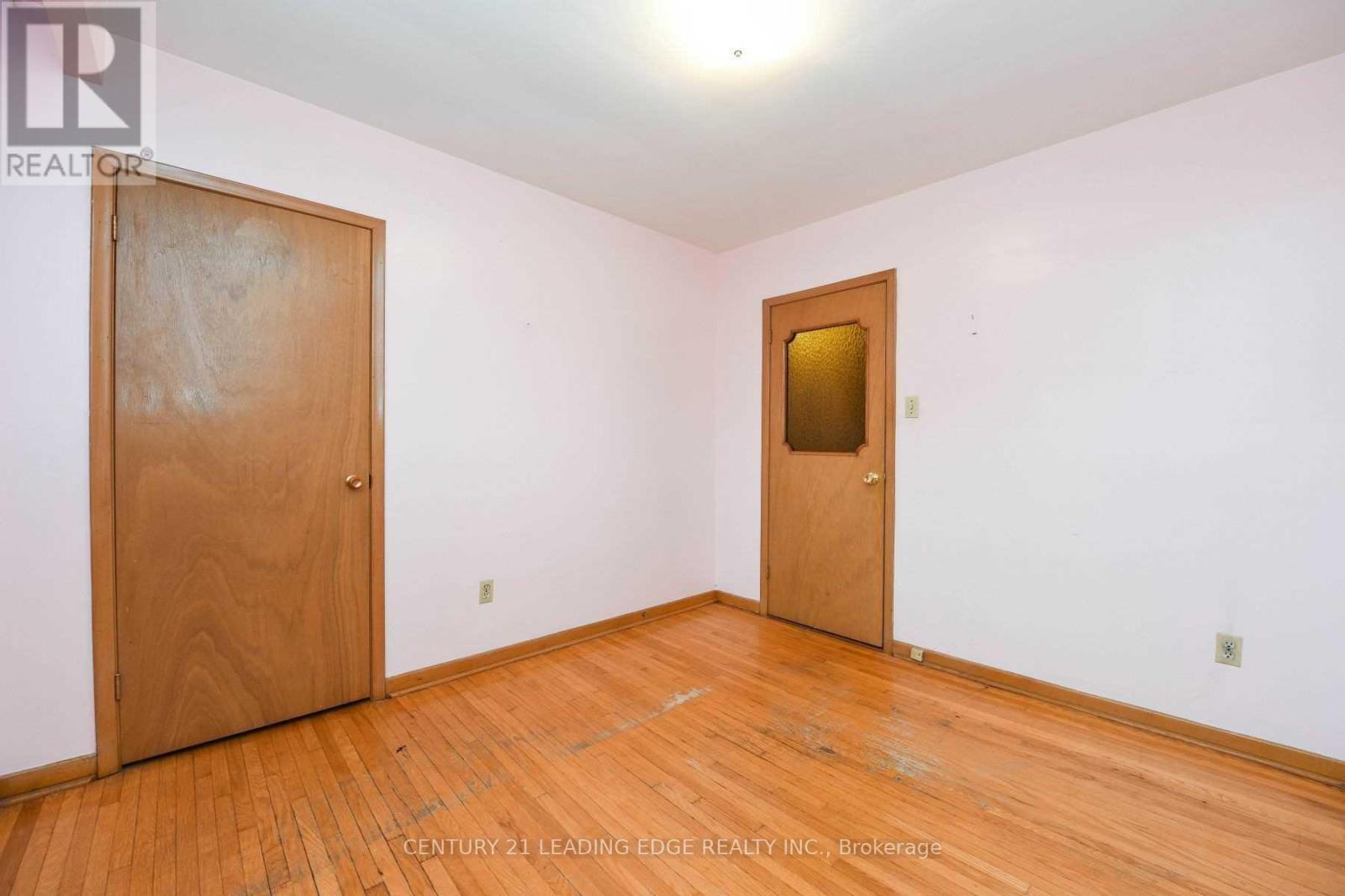 3717 Morning Star Drive, Mississauga, Ontario  L4T 1Y6 - Photo 7 - W13071284