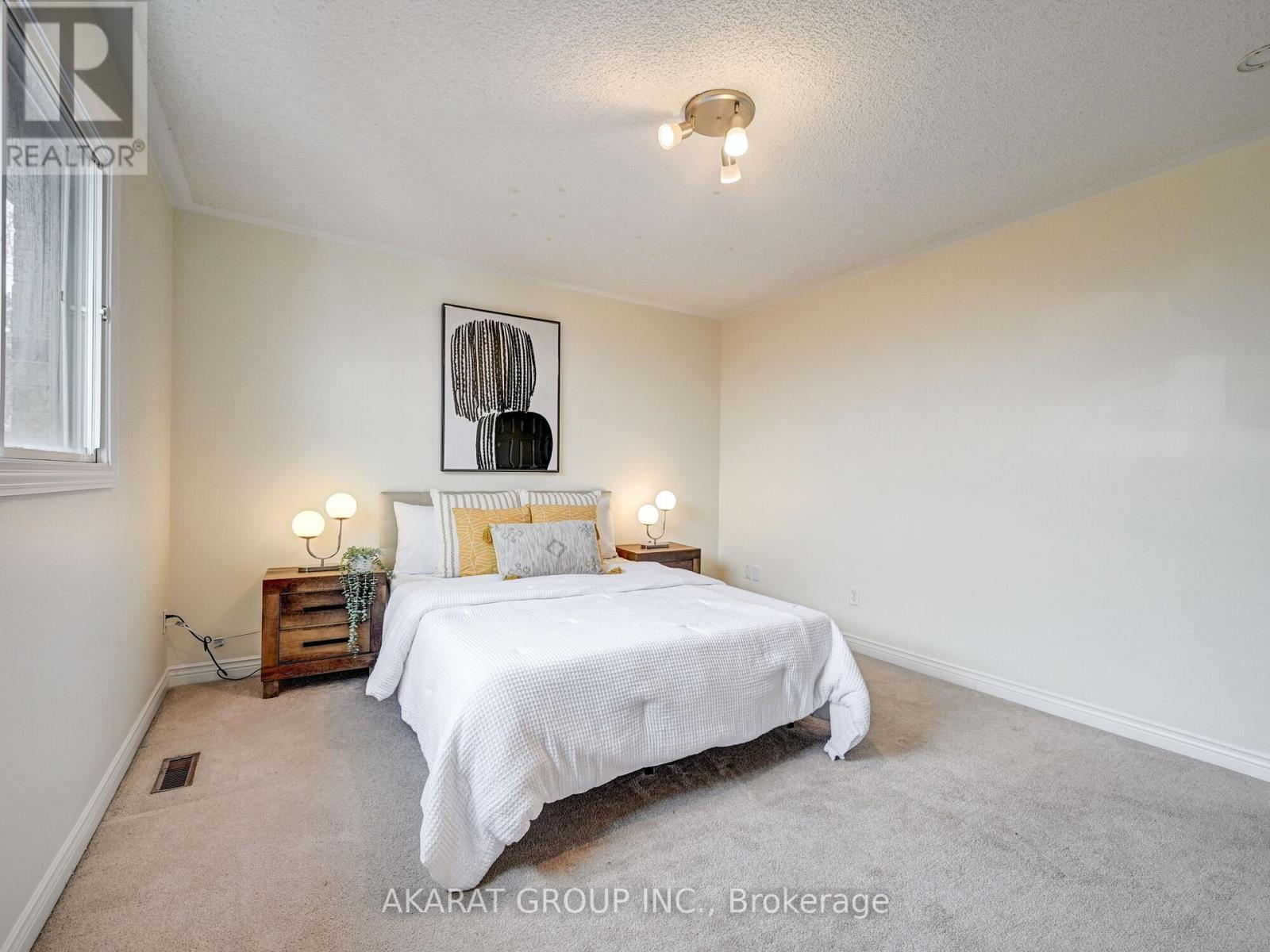 1626 Heritage Way, Oakville, Ontario  L6M 2Z4 - Photo 33 - W13071286