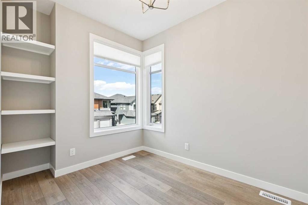 413 Shawnee Terrace Sw, Calgary, Alberta  T2Y 0X5 - Photo 14 - A2307017