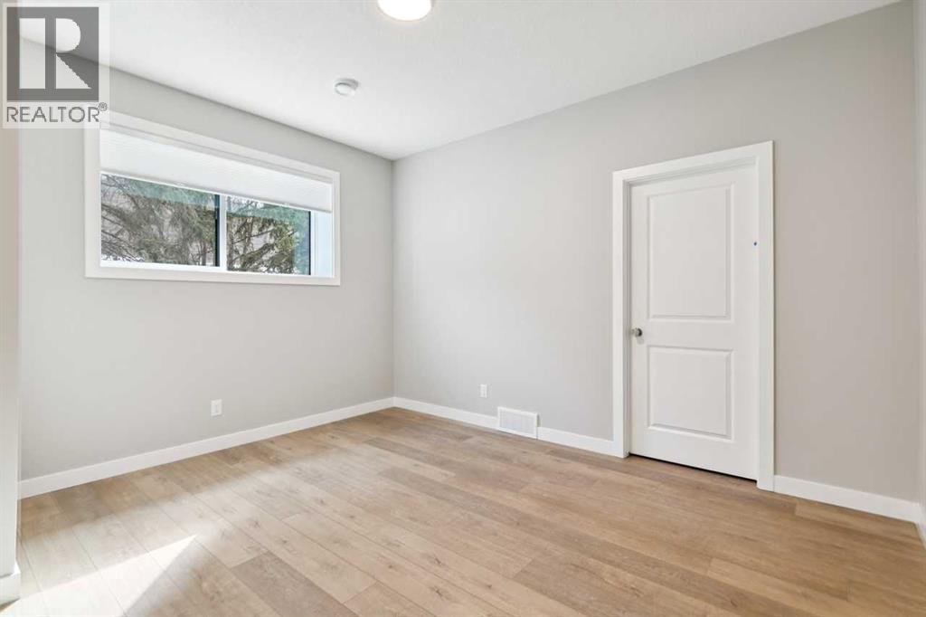 413 Shawnee Terrace Sw, Calgary, Alberta  T2Y 0X5 - Photo 6 - A2307017