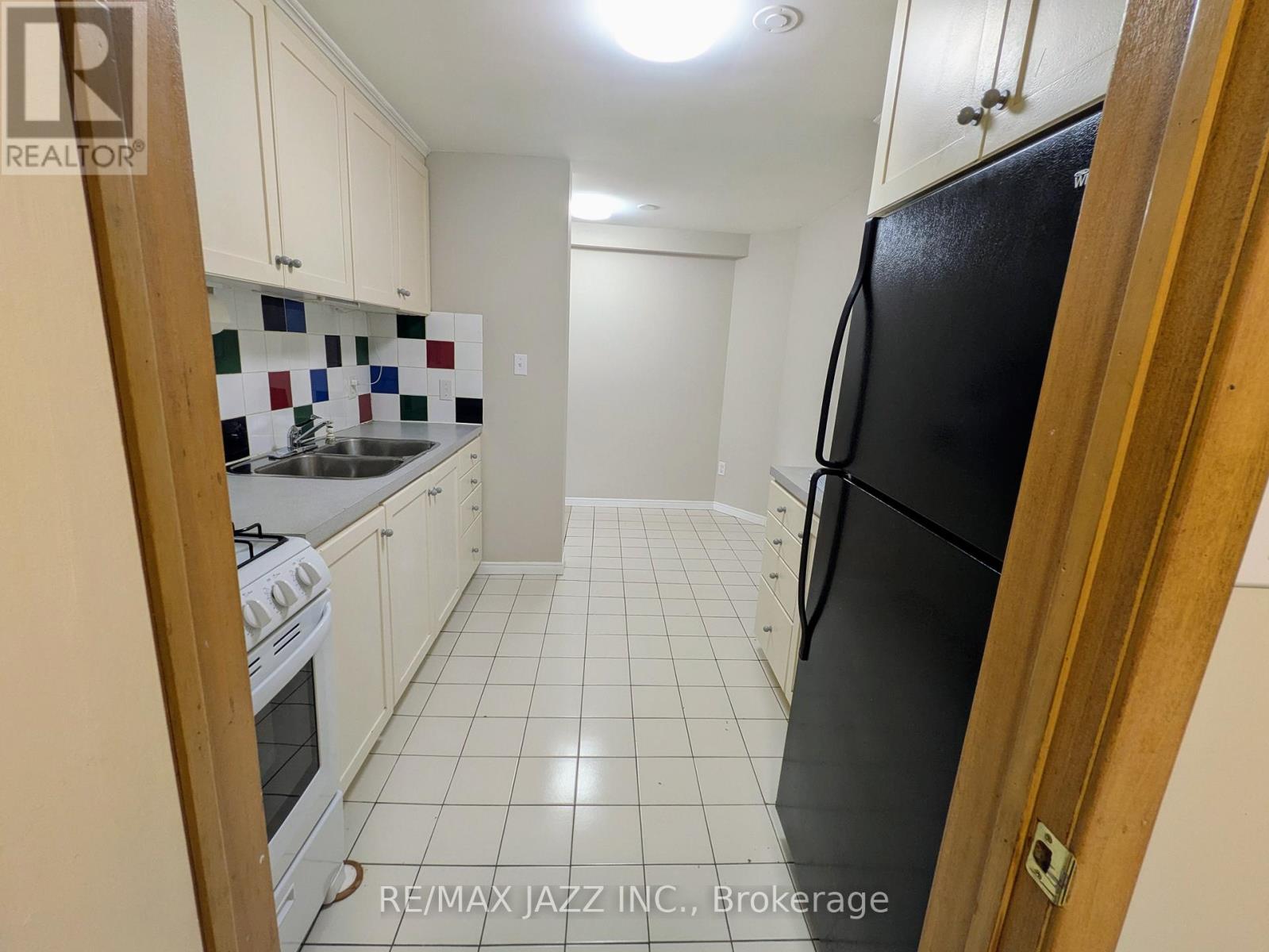 480 Elizabeth Street, Oshawa, Ontario  L1J 5T1 - Photo 38 - E13067340