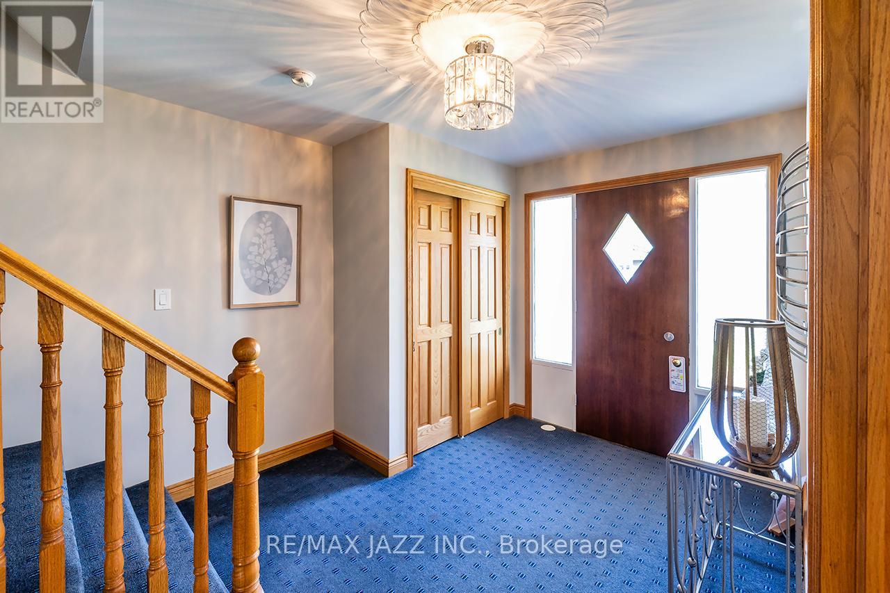 480 Elizabeth Street, Oshawa, Ontario  L1J 5T1 - Photo 5 - E13067340