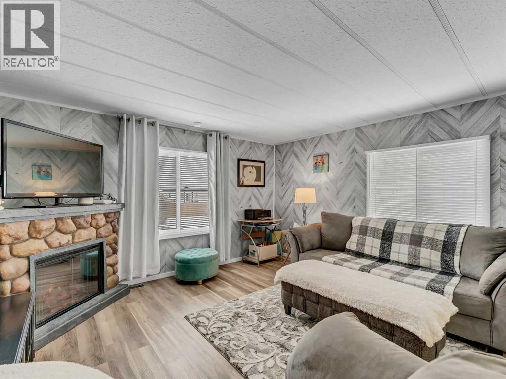 133, 4000 13 Avenue SE, Medicine Hat, Alberta