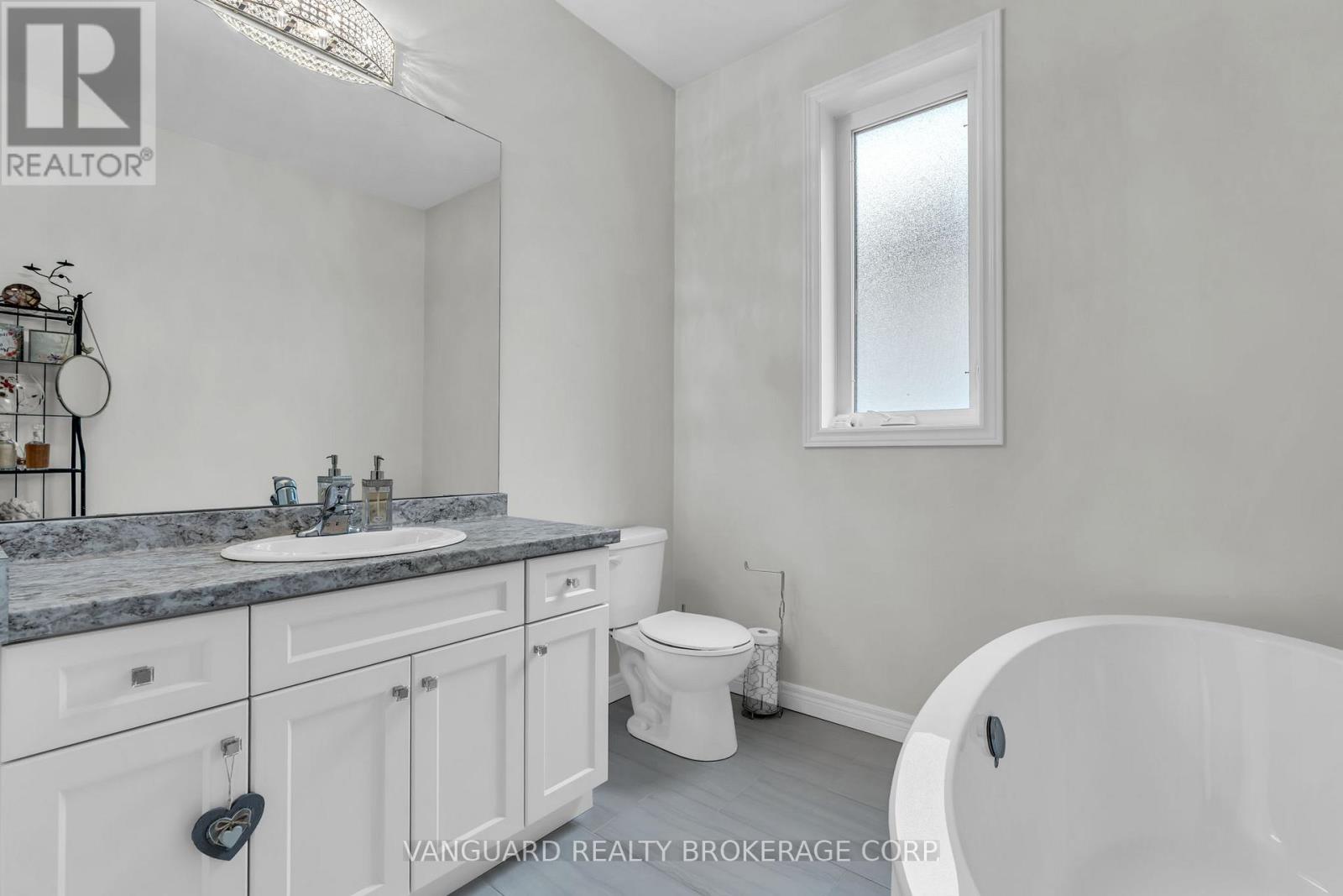 18 Crocus Avenue, Tillsonburg, Ontario  N4G 5S9 - Photo 23 - X13071190
