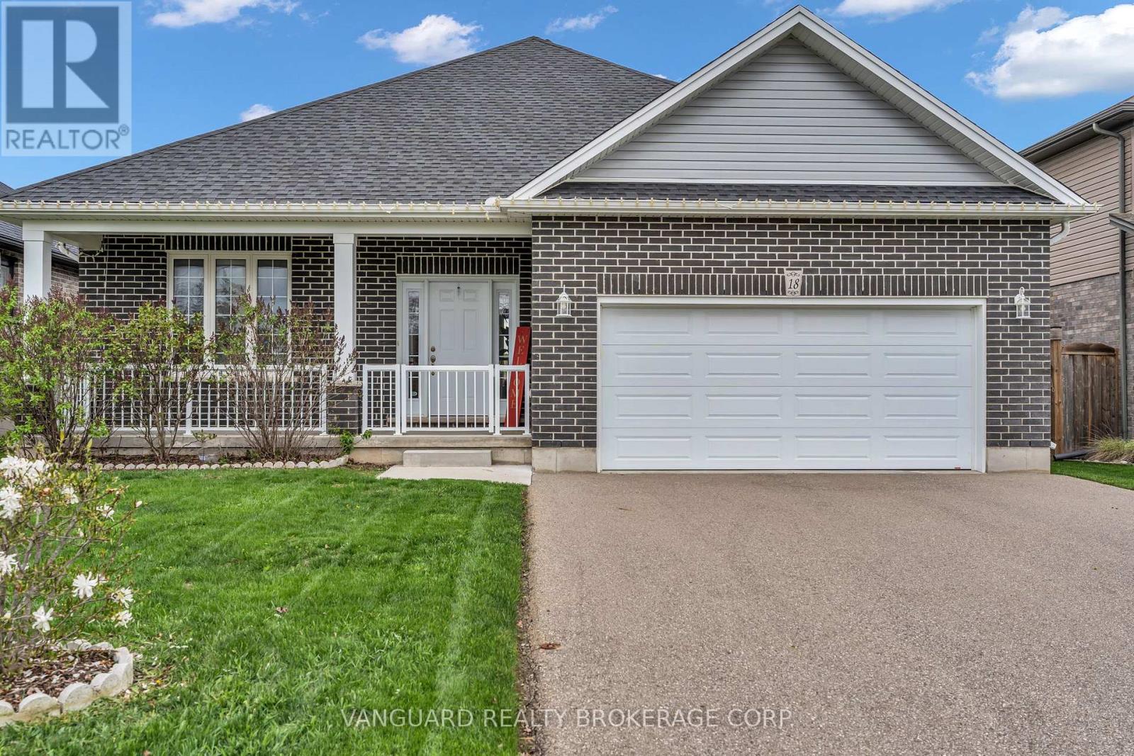18 Crocus Avenue, Tillsonburg, Ontario  N4G 5S9 - Photo 4 - X13071190