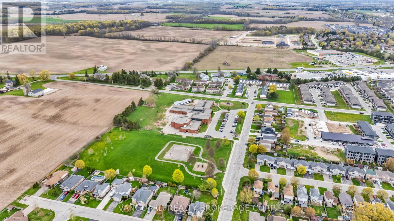 18 Crocus Avenue, Tillsonburg, Ontario  N4G 5S9 - Photo 45 - X13071190