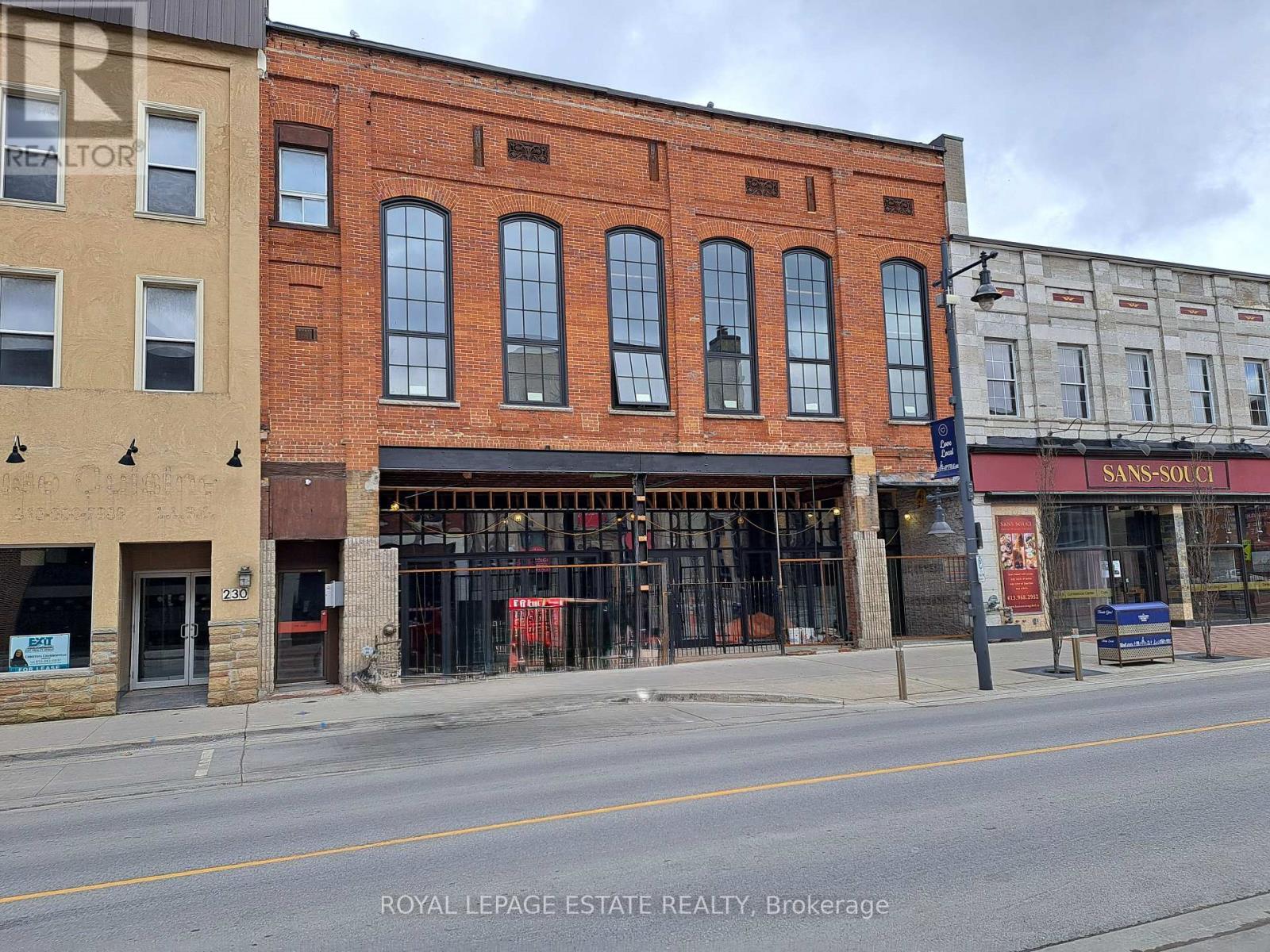 232 Front Street, Belleville, Ontario  K8N 5K4 - Photo 3 - X13071214