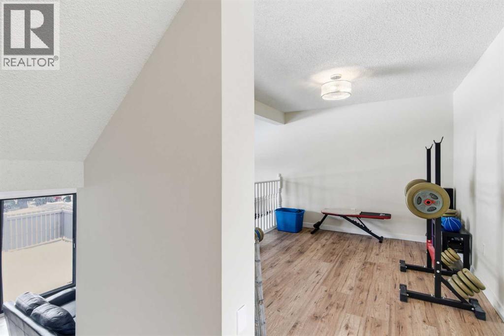 6, 23 Glamis Drive SW, Calgary, Alberta  T3E 6S3 - Photo 10 - A2293921