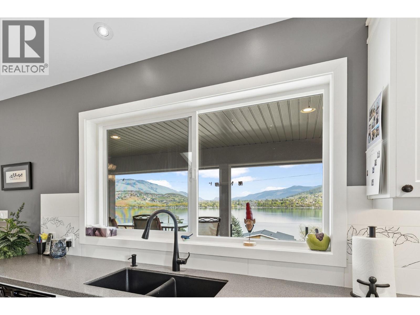 8119 Stoneridge Drive, Coldstream, British Columbia  V1B 2T8 - Photo 26 - 10385438