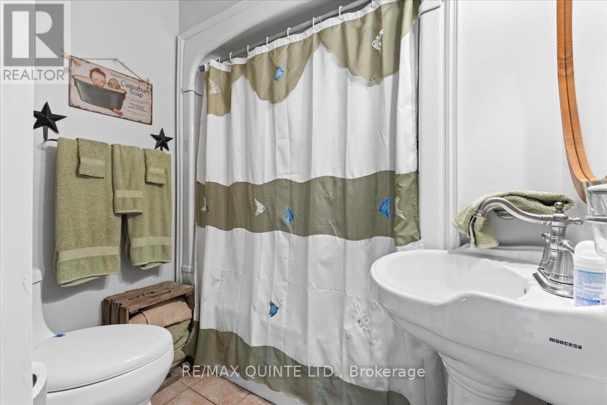 213 Gomorrah Road, Prince Edward County, Ontario  K0K 1W0 - Photo 29 - X13071298