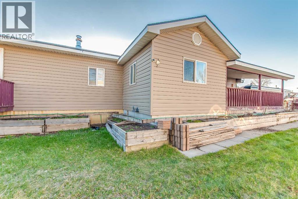 136, 4000 13 Avenue Se, Medicine Hat, Alberta  T1B 1J3 - Photo 48 - A2305394
