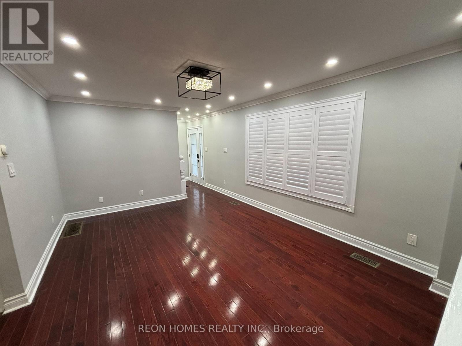 (Main) - 724 Sheppard Avenue, Pickering, Ontario  L1V 1G5 - Photo 12 - E13070960