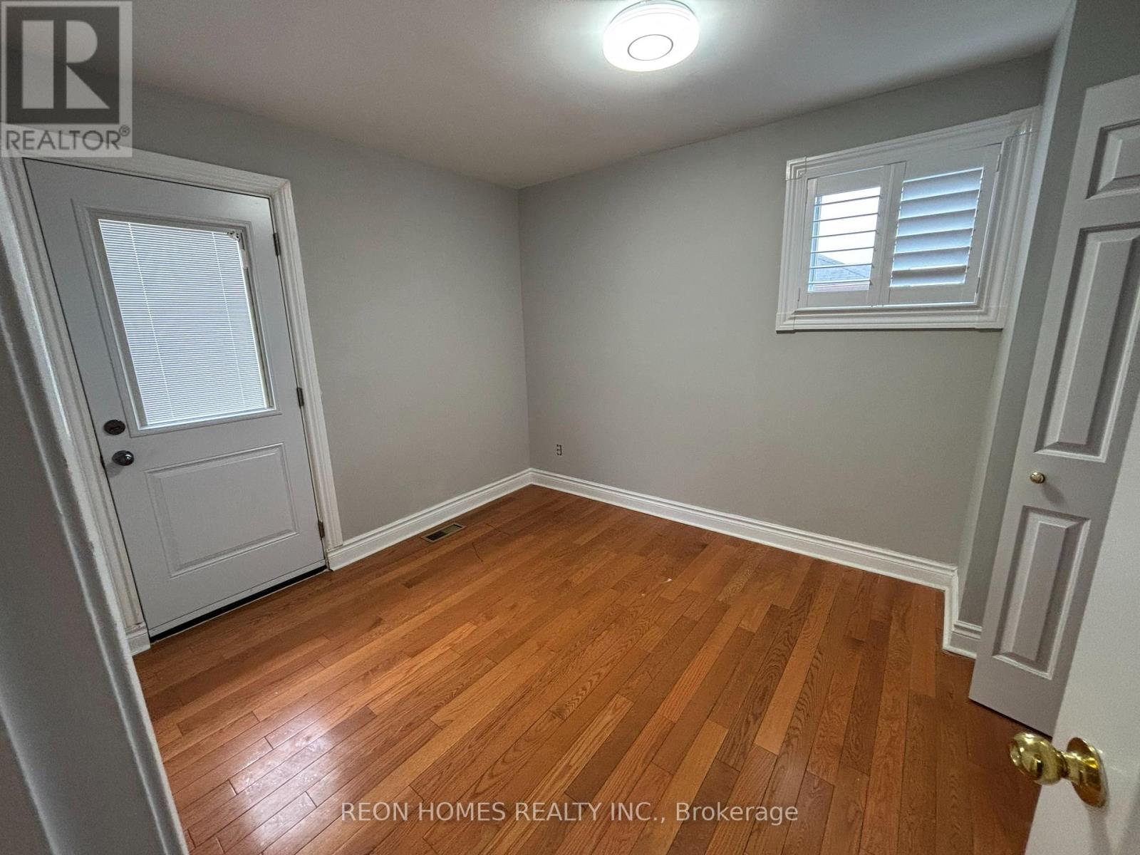 (Main) - 724 Sheppard Avenue, Pickering, Ontario  L1V 1G5 - Photo 23 - E13070960