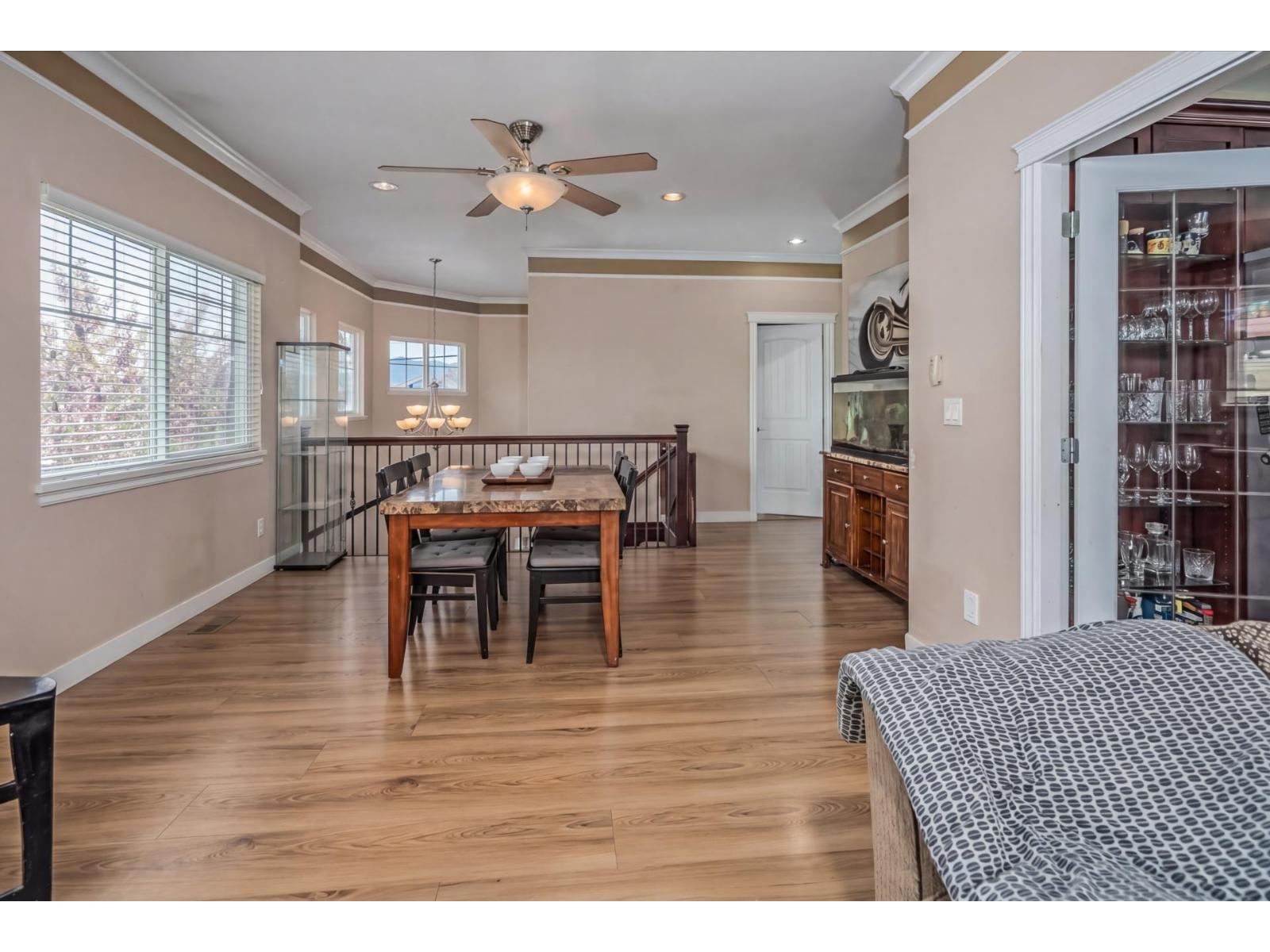 8390 Harris Street, Mission, British Columbia  V2V 7R9 - Photo 8 - R3118349