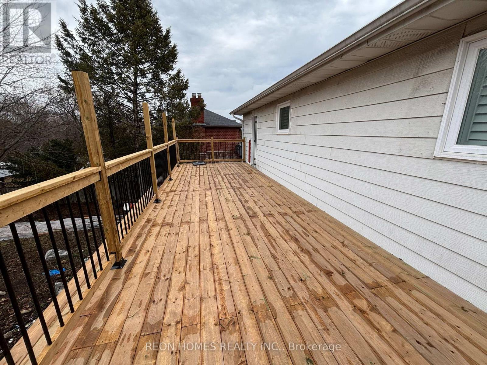(Main) - 724 Sheppard Avenue, Pickering, Ontario  L1V 1G5 - Photo 26 - E13070960
