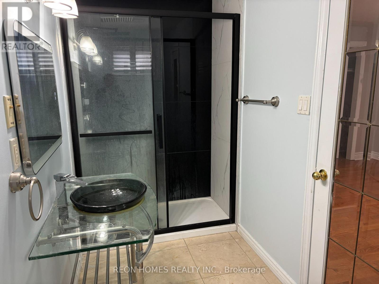 (Main) - 724 Sheppard Avenue, Pickering, Ontario  L1V 1G5 - Photo 40 - E13070960
