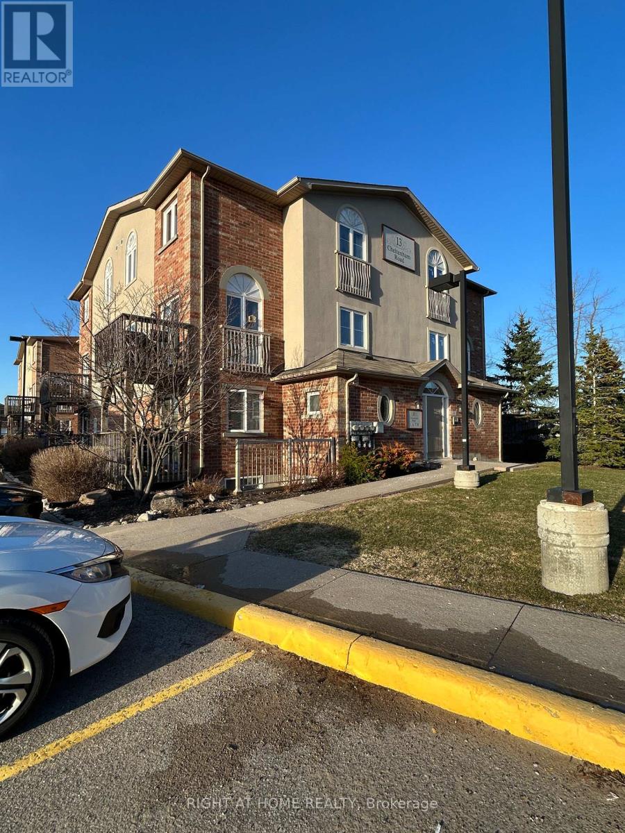 5 - 13 CHELTENHAM ROAD, Barrie, Ontario