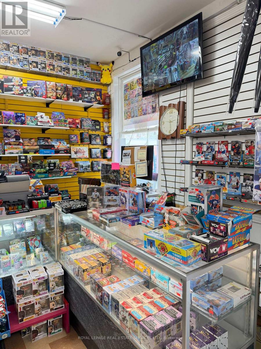 145 Main Street, Prince Edward County, Ontario  K0K 2T0 - Photo 11 - X12090082