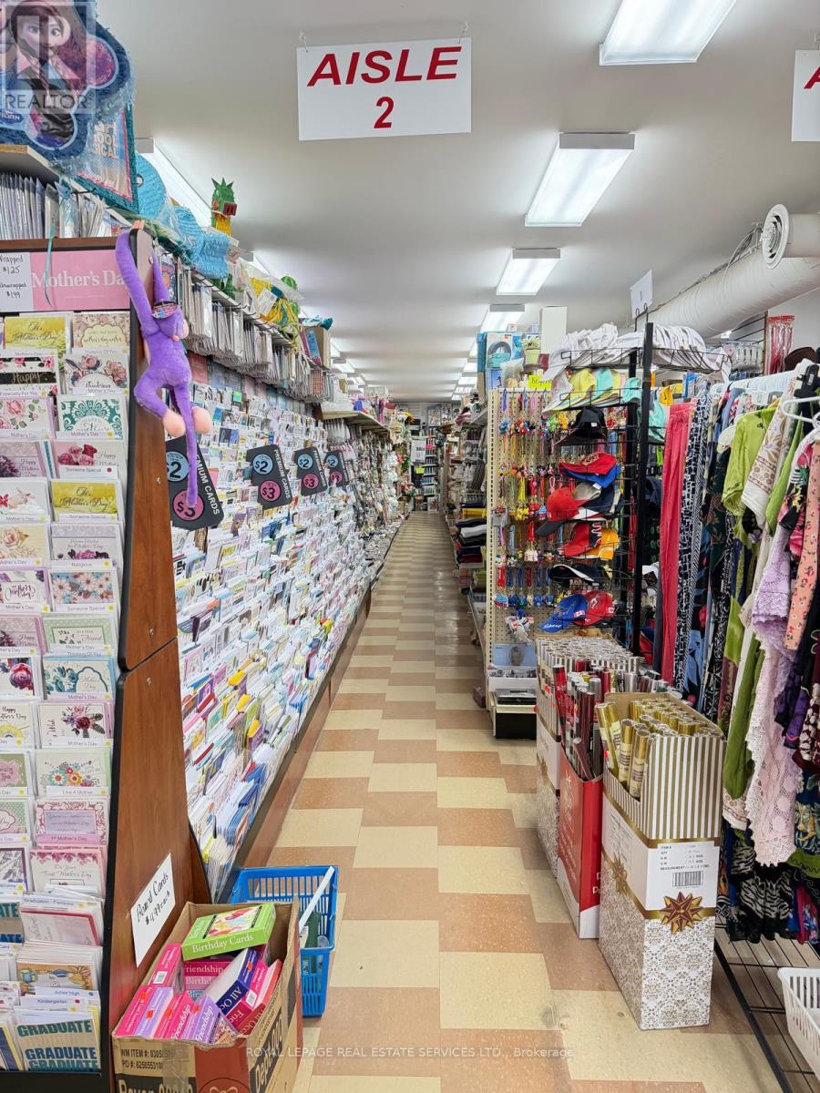 145 Main Street, Prince Edward County, Ontario  K0K 2T0 - Photo 16 - X12090082