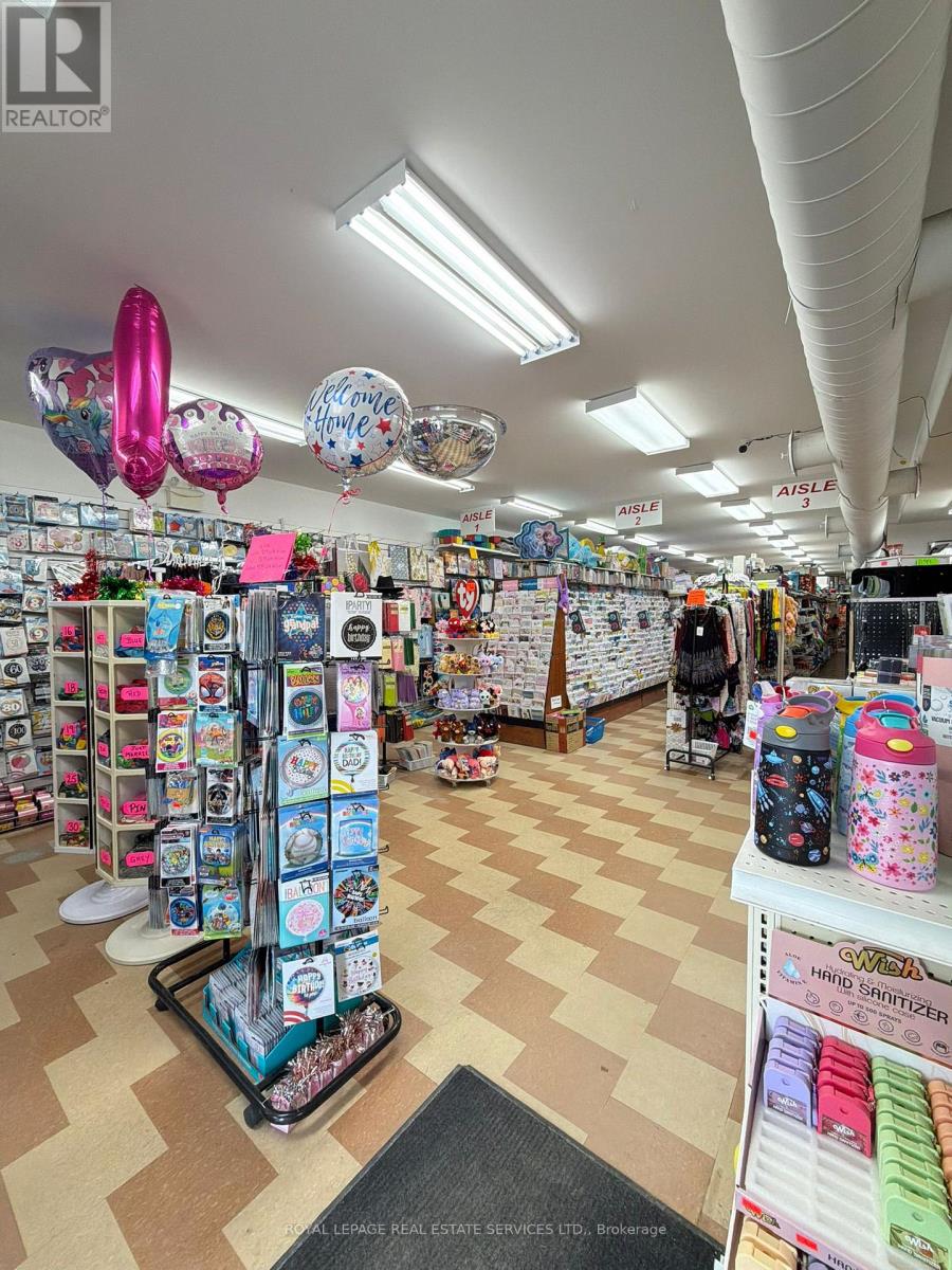 145 Main Street, Prince Edward County, Ontario  K0K 2T0 - Photo 7 - X12090082