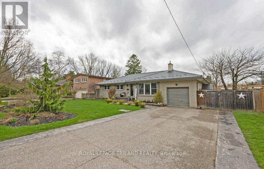 445 Ridout Street S, London South, Ontario  N6C 4A3 - Photo 2 - X13071354