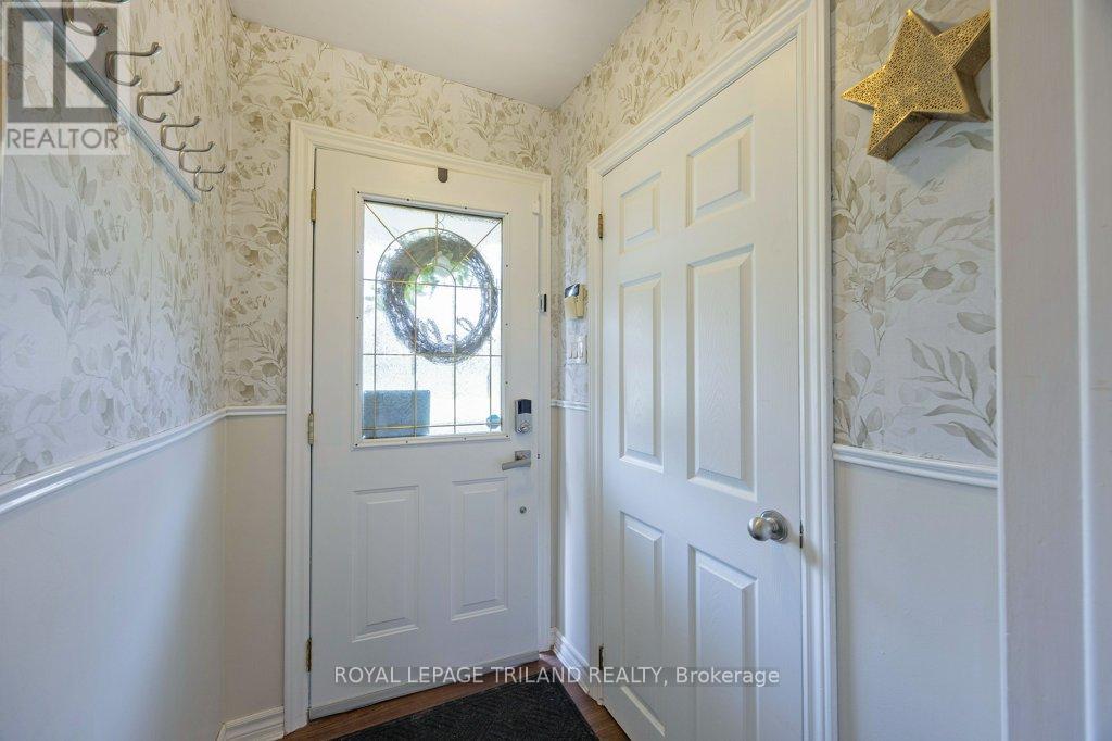 445 Ridout Street S, London South, Ontario  N6C 4A3 - Photo 3 - X13071354
