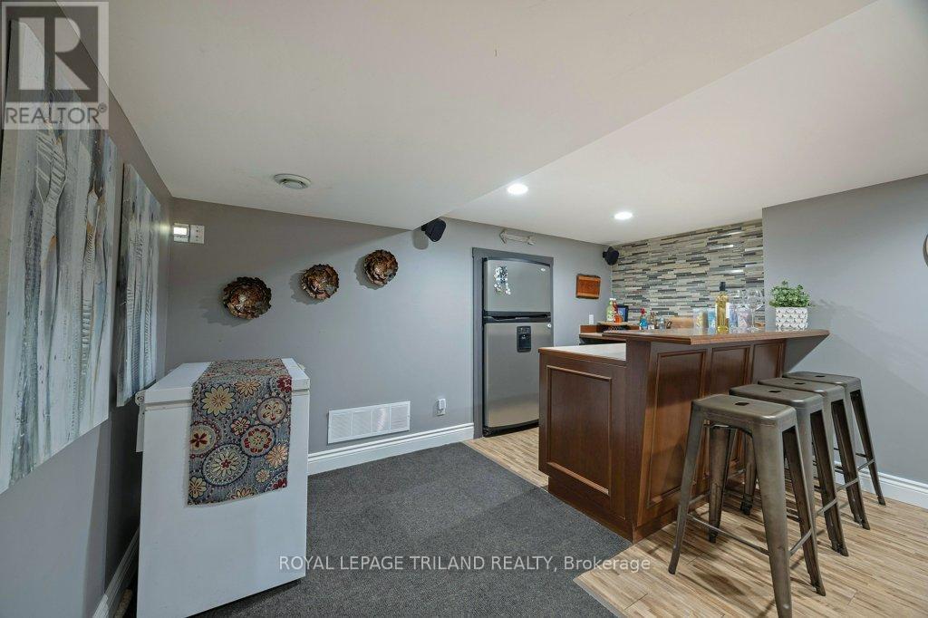 445 Ridout Street S, London South, Ontario  N6C 4A3 - Photo 34 - X13071354