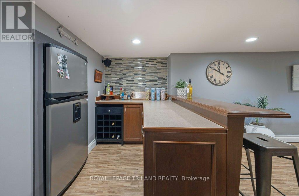 445 Ridout Street S, London South, Ontario  N6C 4A3 - Photo 35 - X13071354