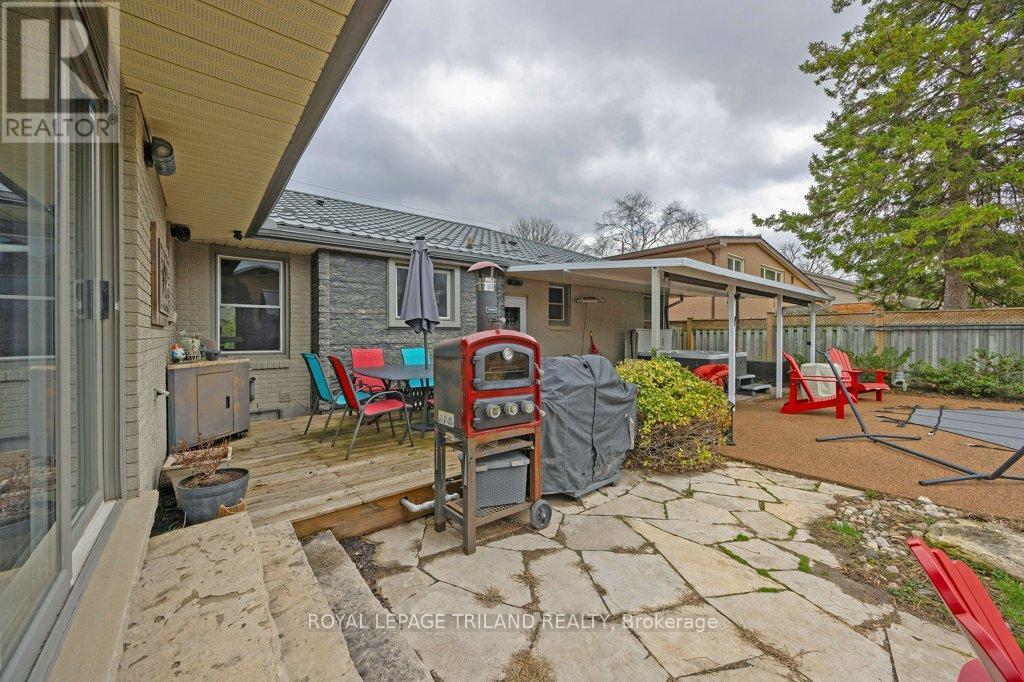 445 Ridout Street S, London South, Ontario  N6C 4A3 - Photo 47 - X13071354
