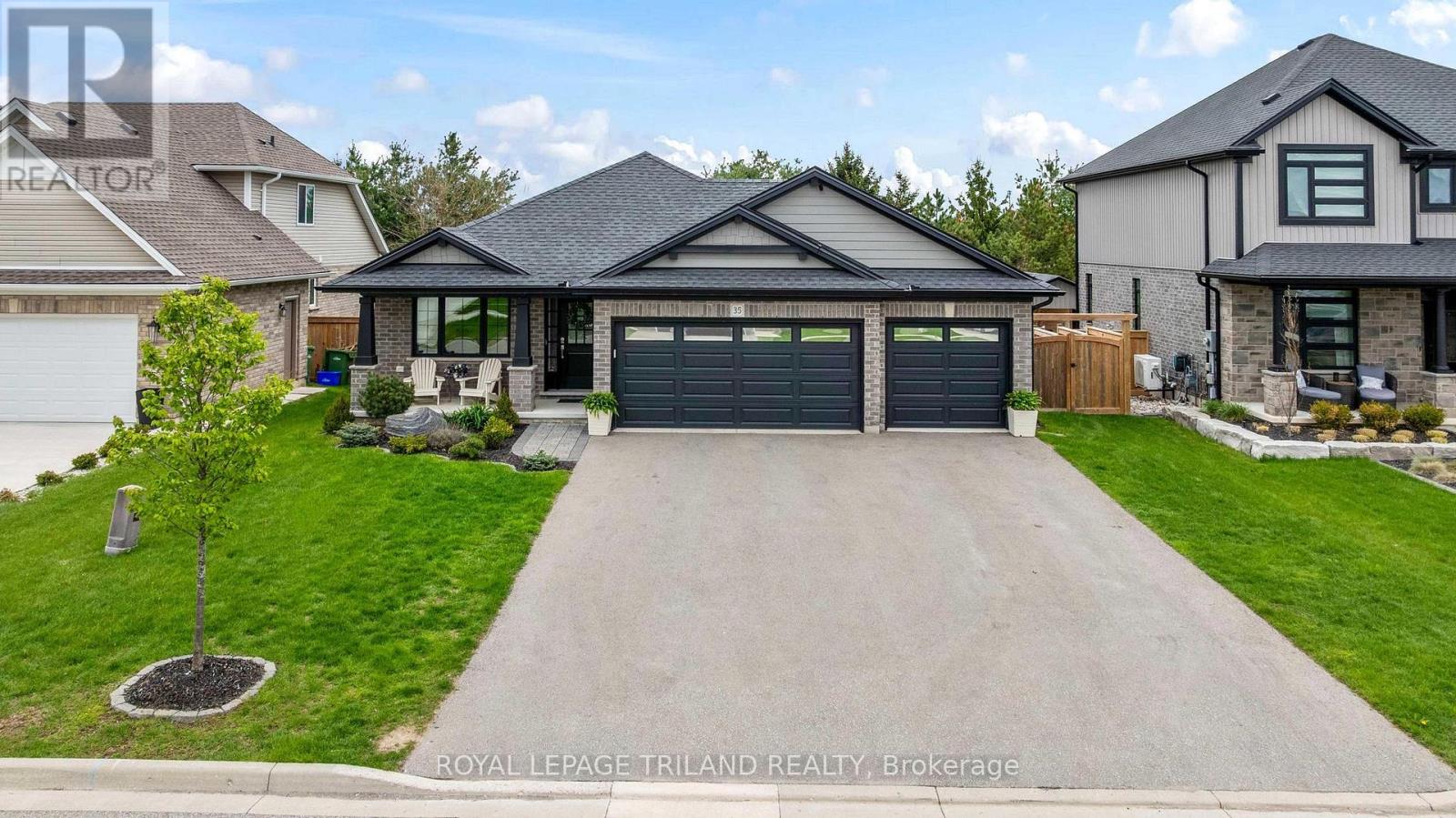 35 Weir Crescent, St. Thomas, Ontario  N5R 0L7 - Photo 2 - X13071374