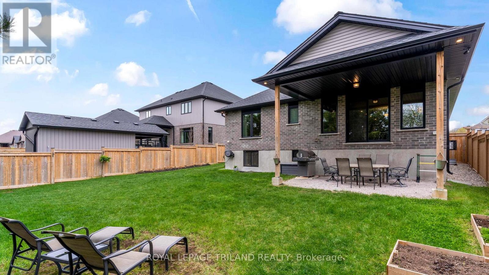 35 Weir Crescent, St. Thomas, Ontario  N5R 0L7 - Photo 34 - X13071374