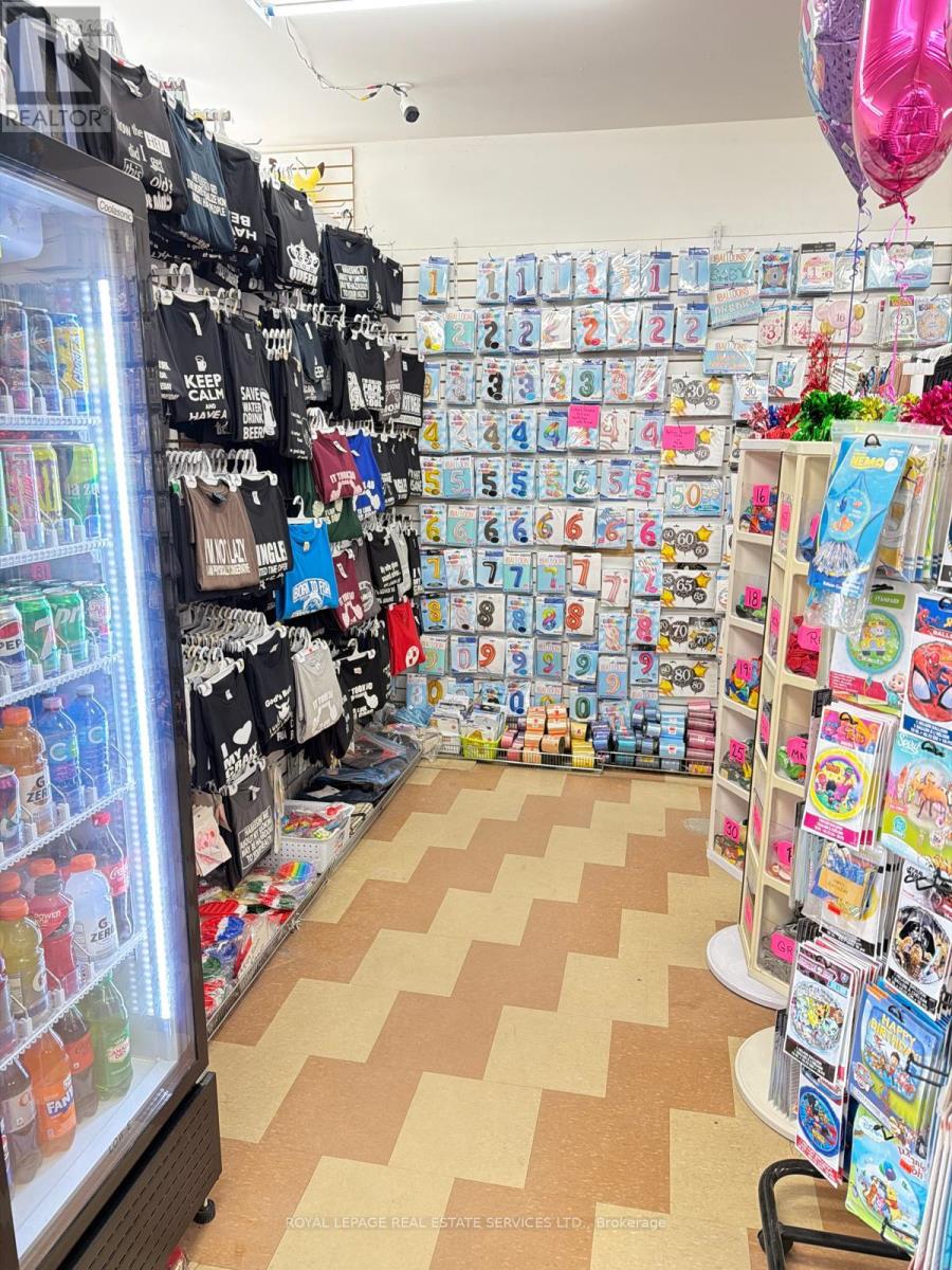 145 Main Street, Prince Edward County, Ontario  K0K 2T0 - Photo 24 - X12090082