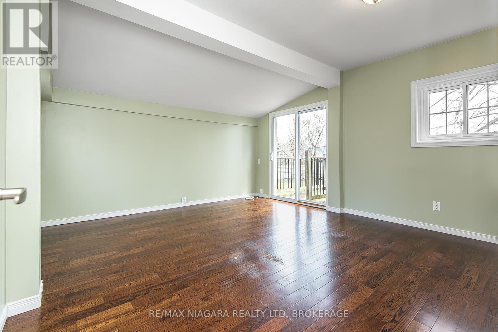 243 North Street N, Fort Erie, Ontario  L2A 3R9 - Photo 15 - X12701192