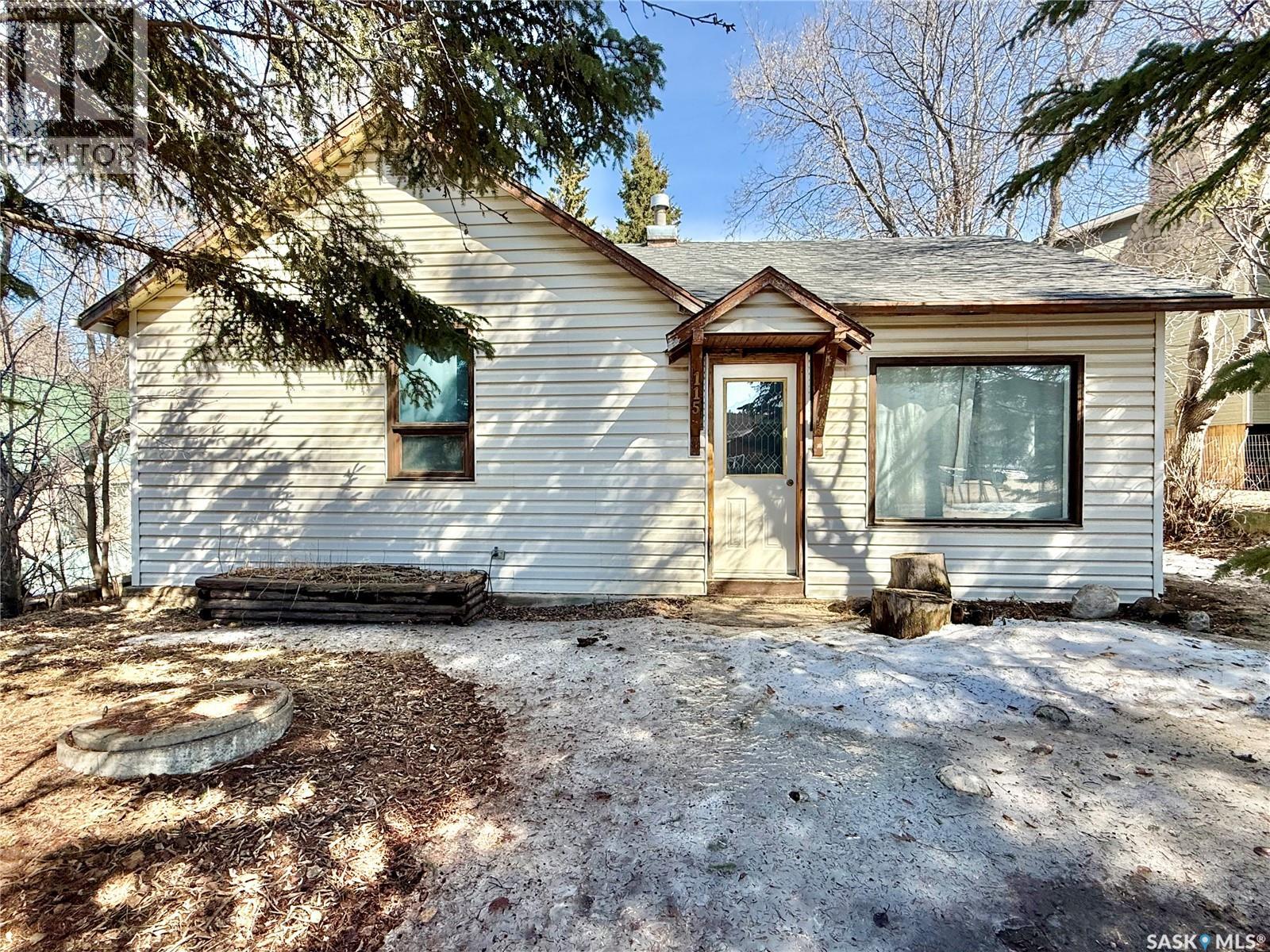 115 Carl Erickson Avenue, Shell Lake, Saskatchewan  S0J 2G0 - Photo 1 - SK034598