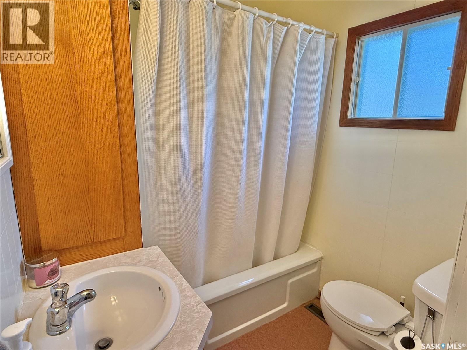 115 Carl Erickson Avenue, Shell Lake, Saskatchewan  S0J 2G0 - Photo 13 - SK034598