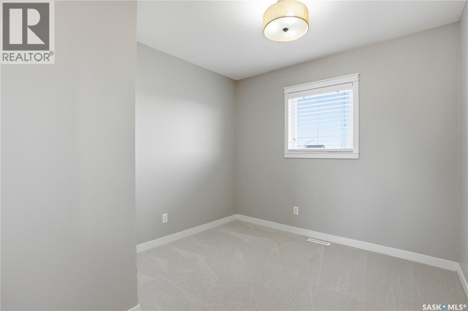 210 Padget Crescent, Saskatoon, Saskatchewan  S7W 0H4 - Photo 28 - SK034588