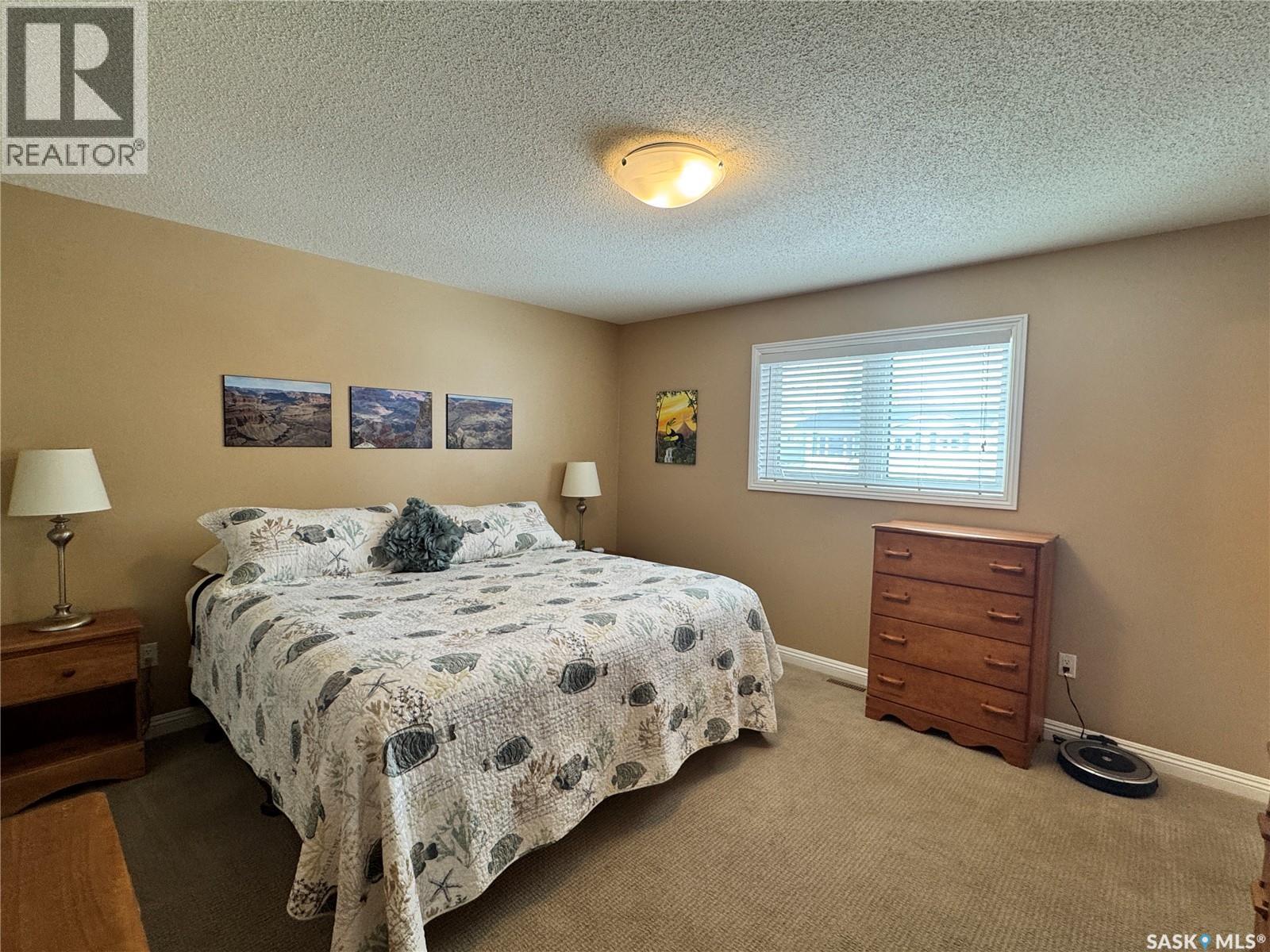 218 5th Avenue E, Biggar, Saskatchewan  S0K 0M0 - Photo 20 - SK034530
