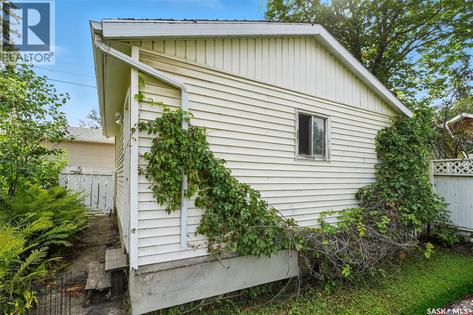 1009 Mcpherson Avenue, Saskatoon, Saskatchewan  S7N 0Y4 - Photo 30 - SK034523
