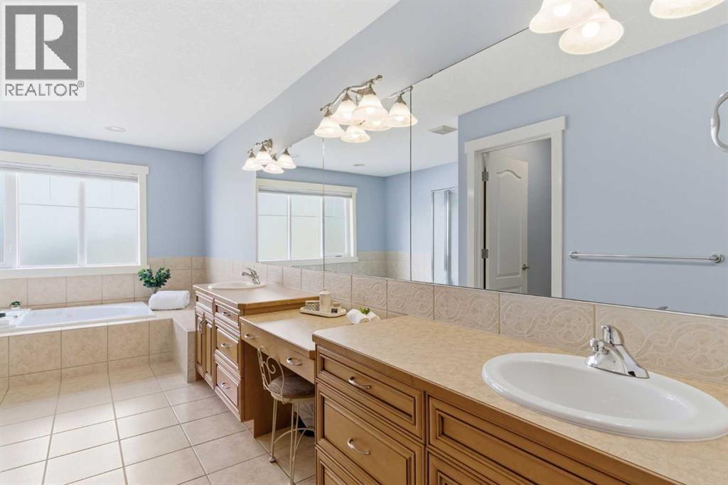 6 Tusslewood Heights NW, Calgary, Alberta  T3L 2M6 - Photo 22 - A2305303