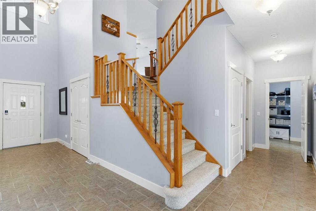 6 Tusslewood Heights NW, Calgary, Alberta  T3L 2M6 - Photo 17 - A2305303