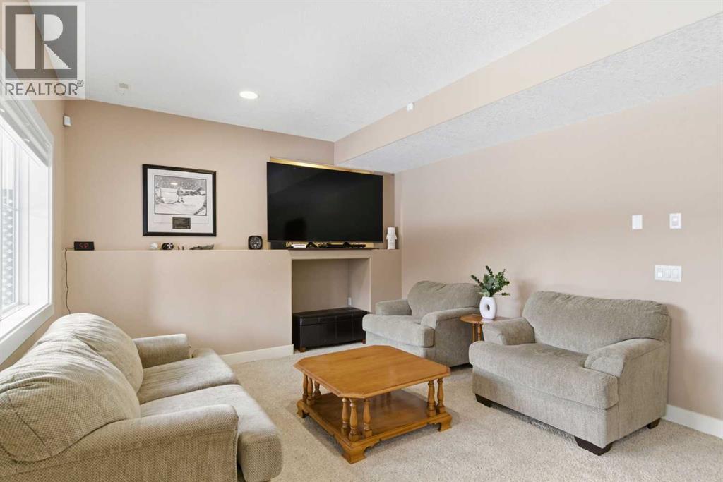 6 Tusslewood Heights NW, Calgary, Alberta  T3L 2M6 - Photo 30 - A2305303