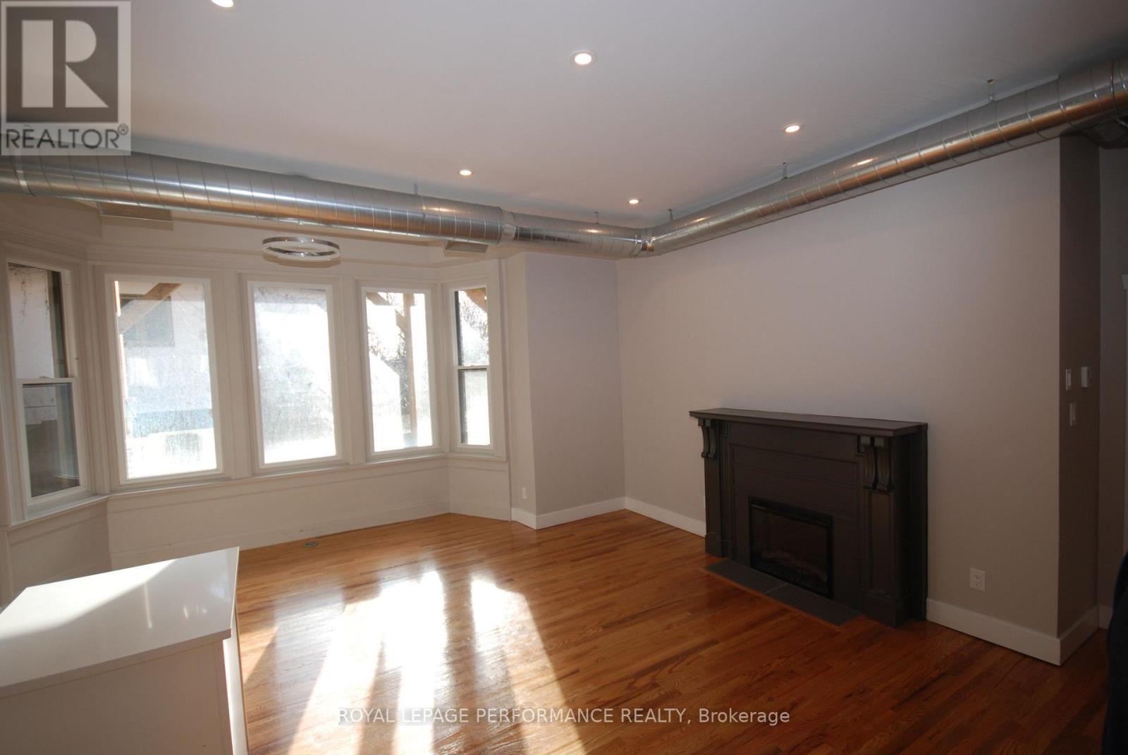 6 - 4 Range Road, Ottawa, Ontario  K1N 8J3 - Photo 3 - X13071318