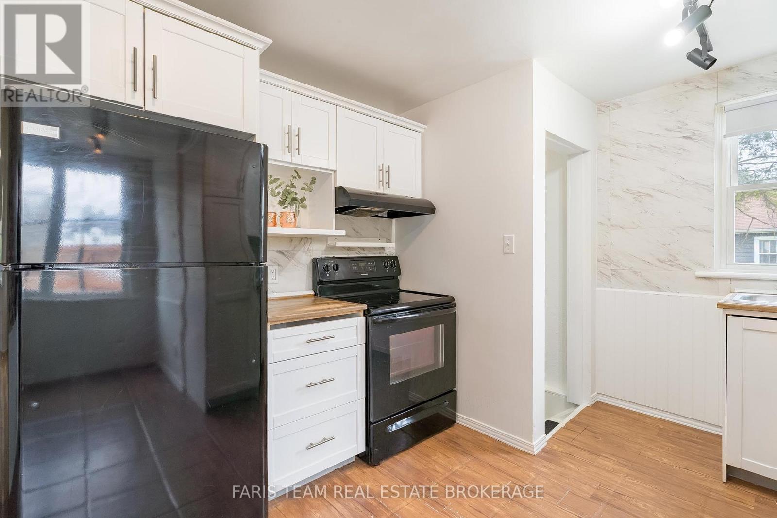 222 William Street, Clearview, Ontario  L0M 1S0 - Photo 5 - S13061908