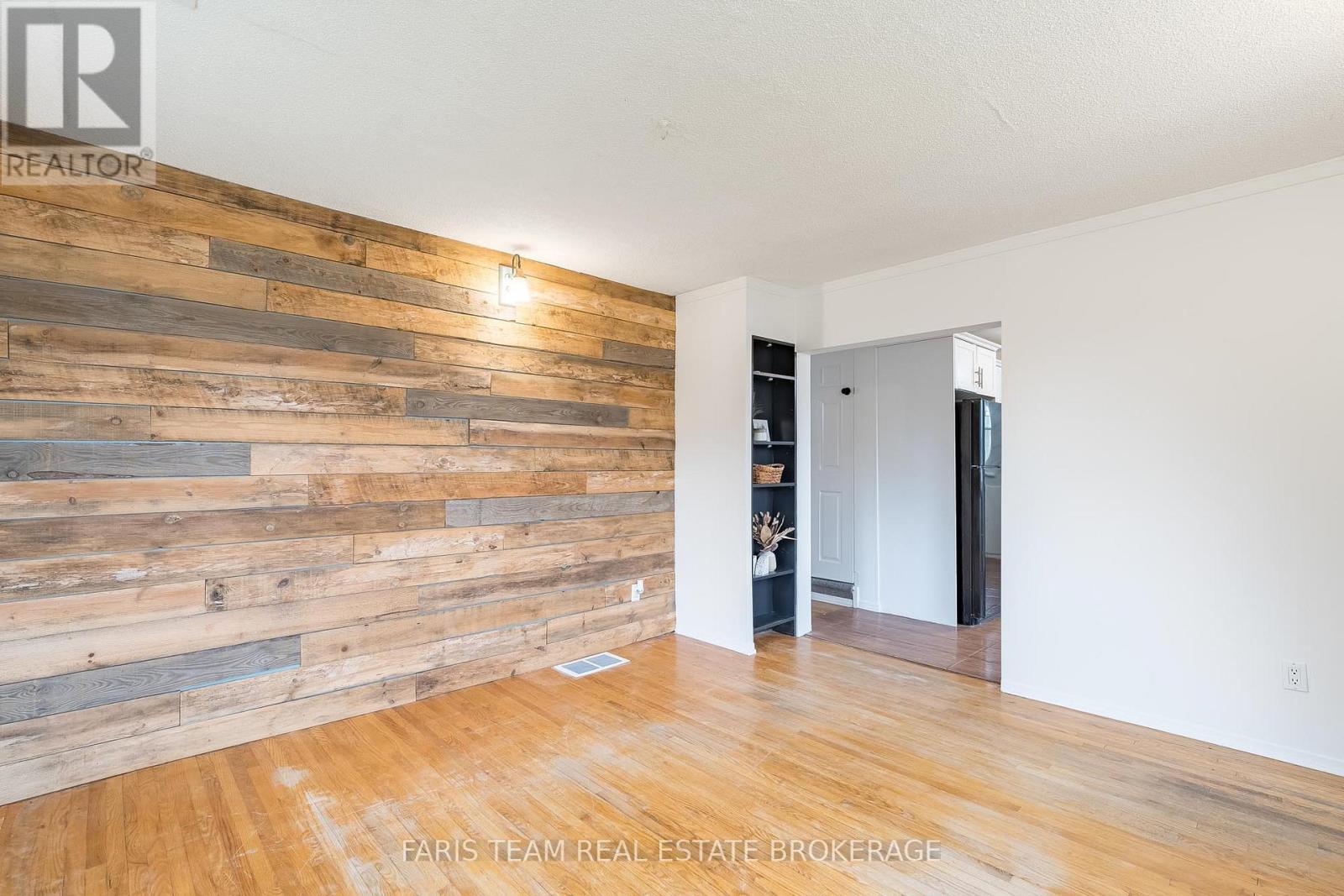 222 William Street, Clearview, Ontario  L0M 1S0 - Photo 14 - S13061908