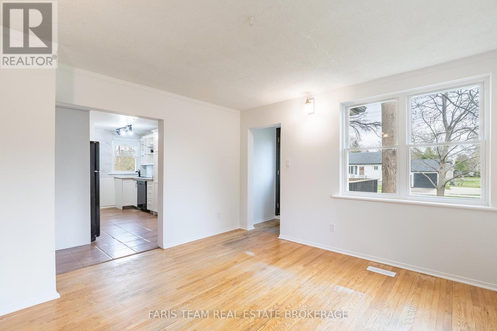 222 William Street, Clearview, Ontario  L0M 1S0 - Photo 15 - S13061908