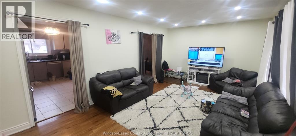 3970 Lennon Court, Windsor, Ontario  N9G 2E5 - Photo 6 - 26009801