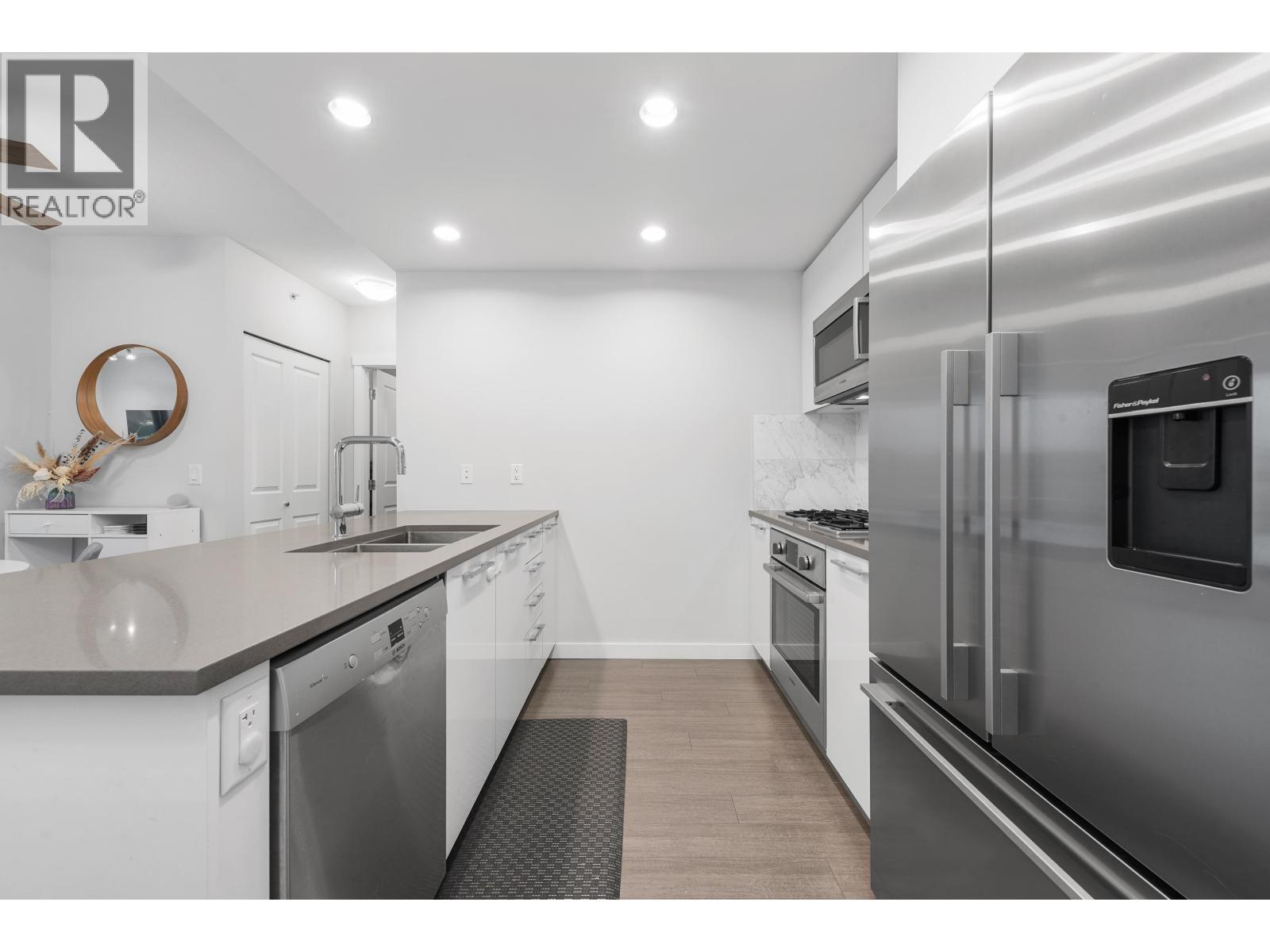 511 3281 E Kent Avenue North Avenue, Vancouver, British Columbia  V5S 0C4 - Photo 9 - R3118330