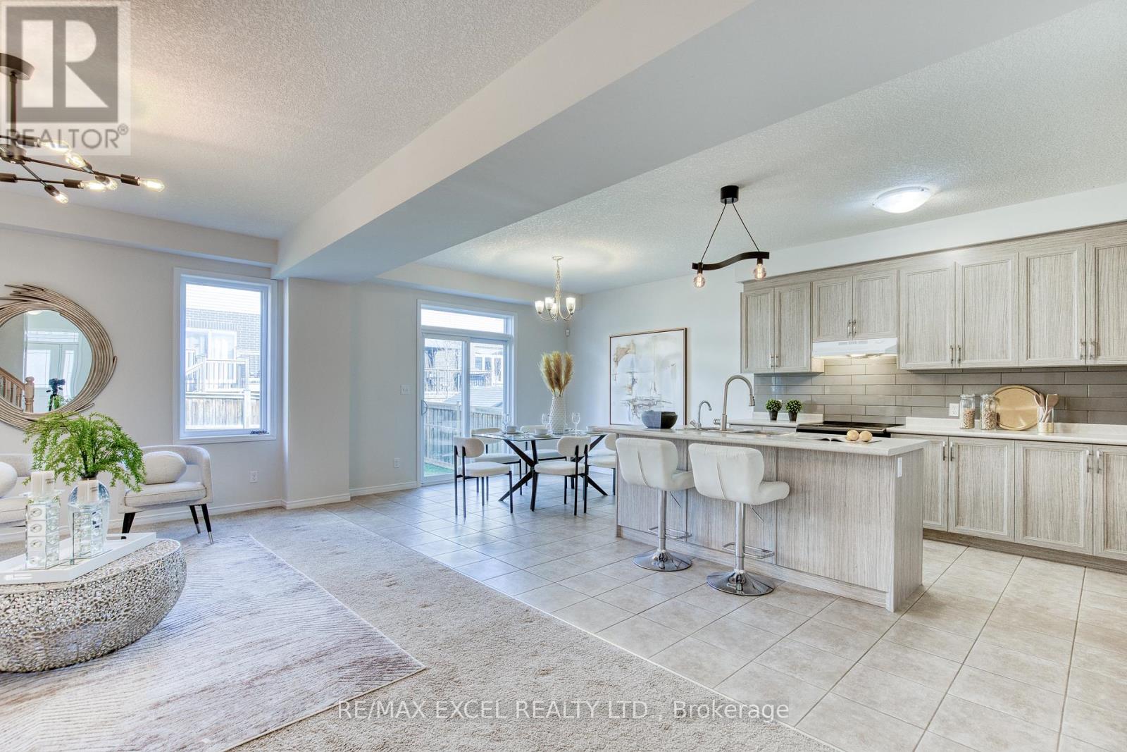 692 Indian Grass Street, Waterloo, Ontario  N2V 0C9 - Photo 7 - X13069152