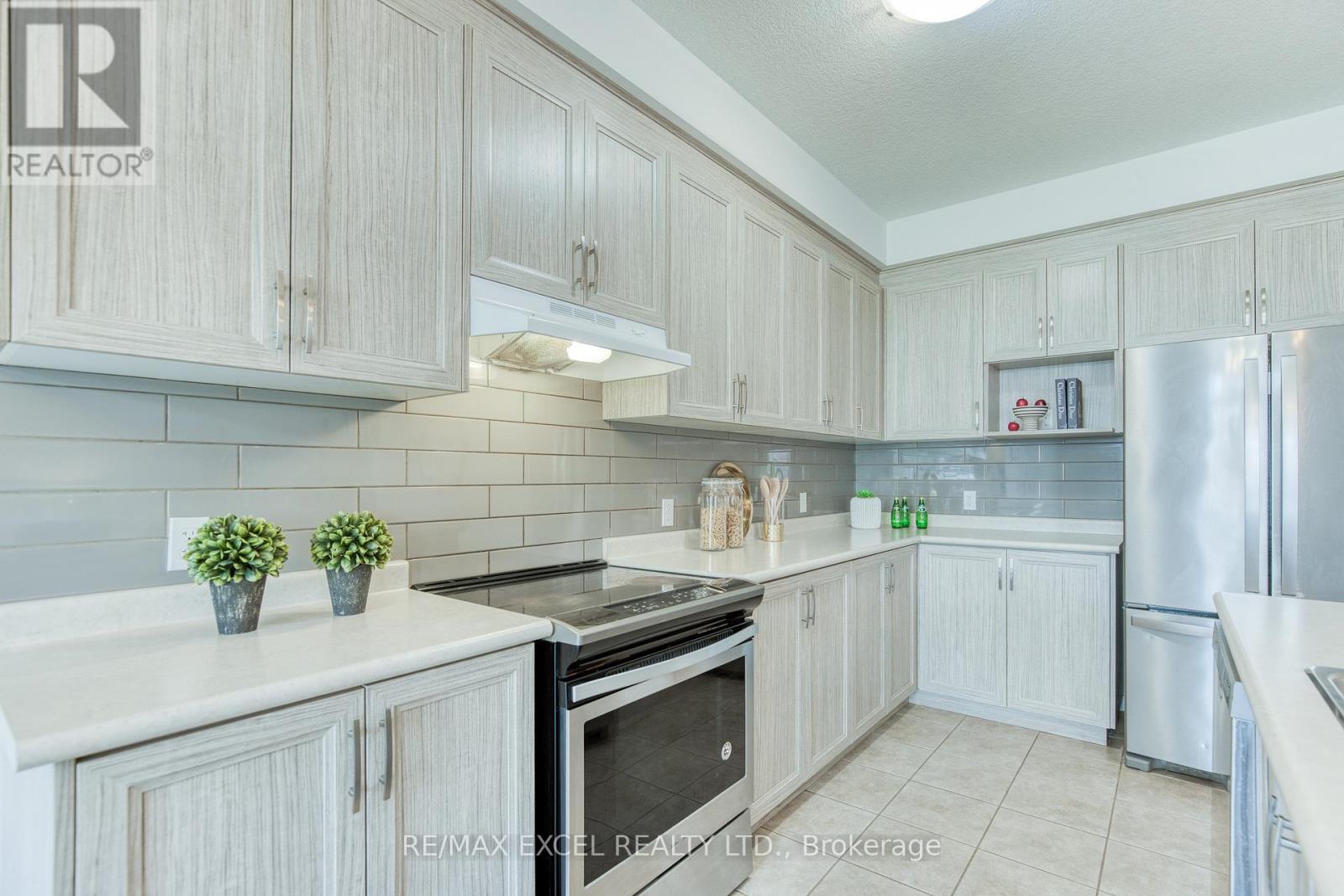 692 Indian Grass Street, Waterloo, Ontario  N2V 0C9 - Photo 16 - X13069152