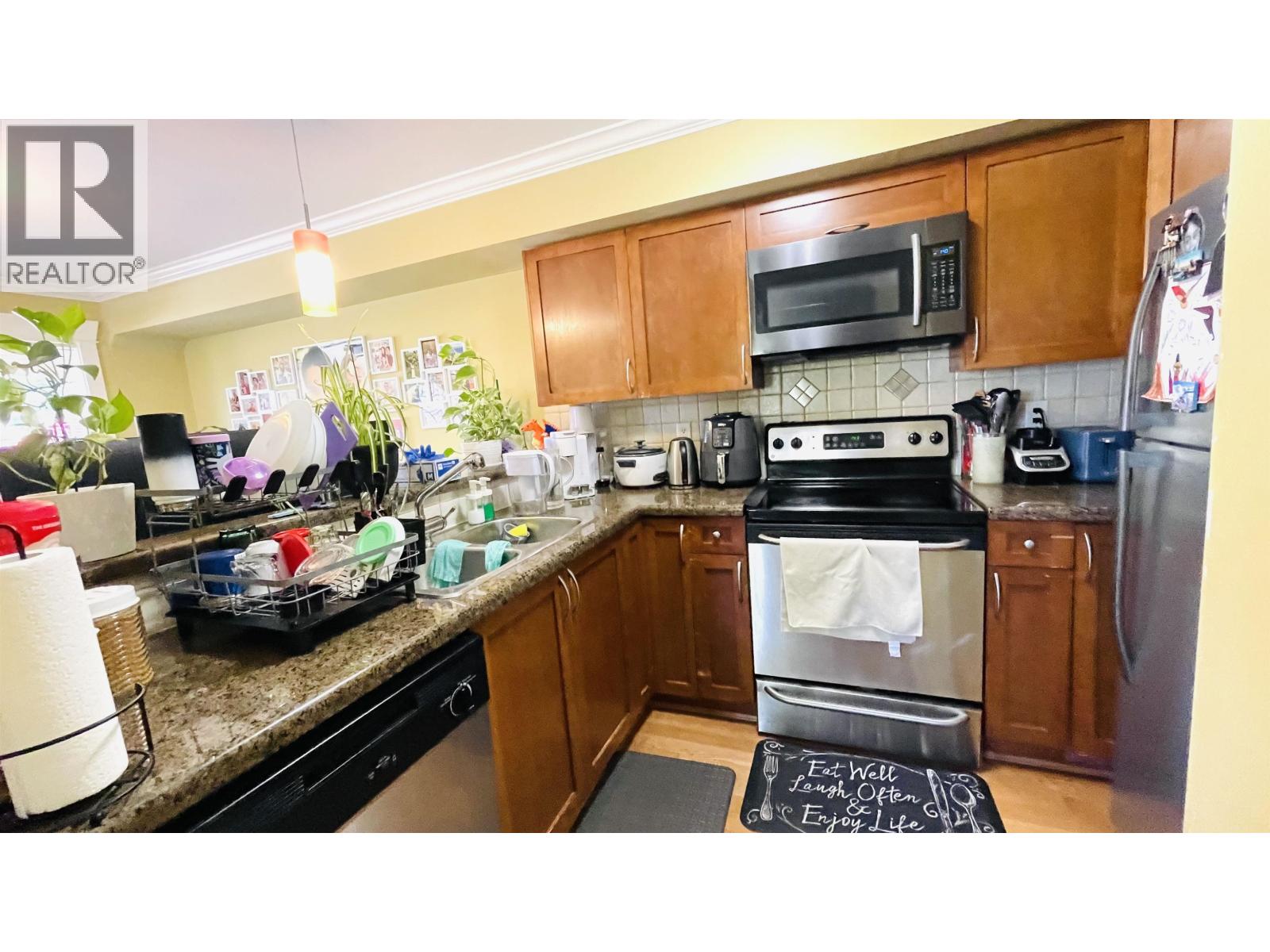 5 6481 Elgin Avenue, Burnaby, British Columbia  V5H 3S5 - Photo 4 - R3116121